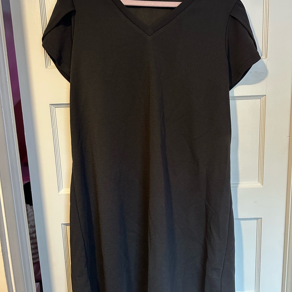 SHEIN Black V-Neck Dress